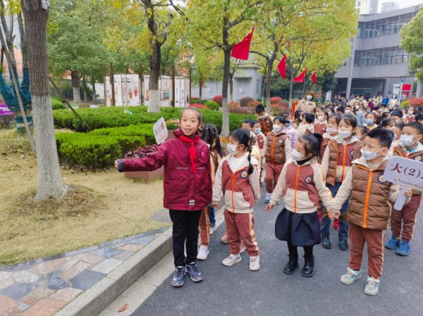 微信图片_20230322150319_副本.png