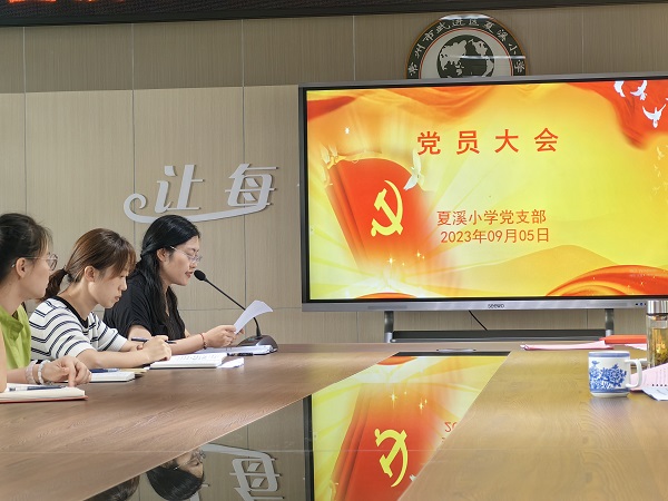 红.jpg