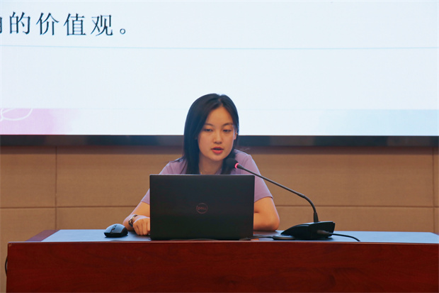 老师 (4).jpg