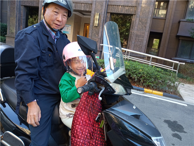 d180904ec46c4bb0b14f59df909ff705.jpg