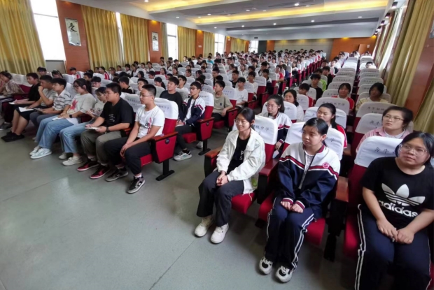 a4f8360bf9535b3d70fcc42a27b31e6_副本.jpg a4f8360bf9535b3d70fcc42a27b31e6_副本.jpg