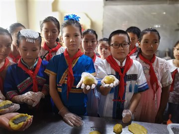 “访焦溪古村 做中秋月饼 扬非…
