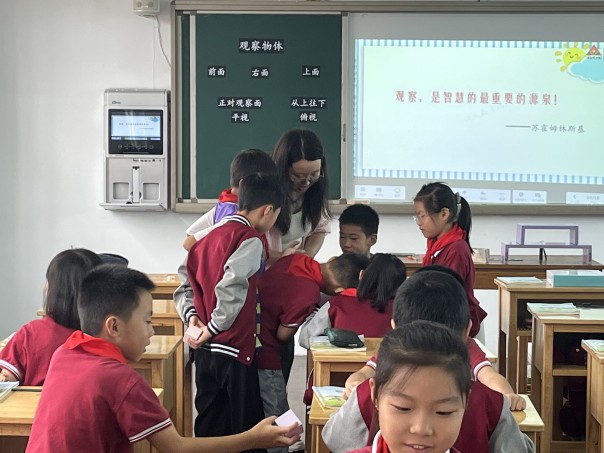 报道2.jpg