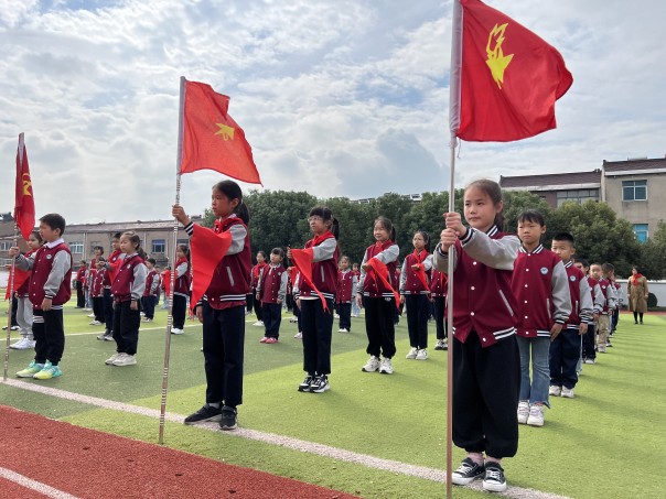 报道2.jpg