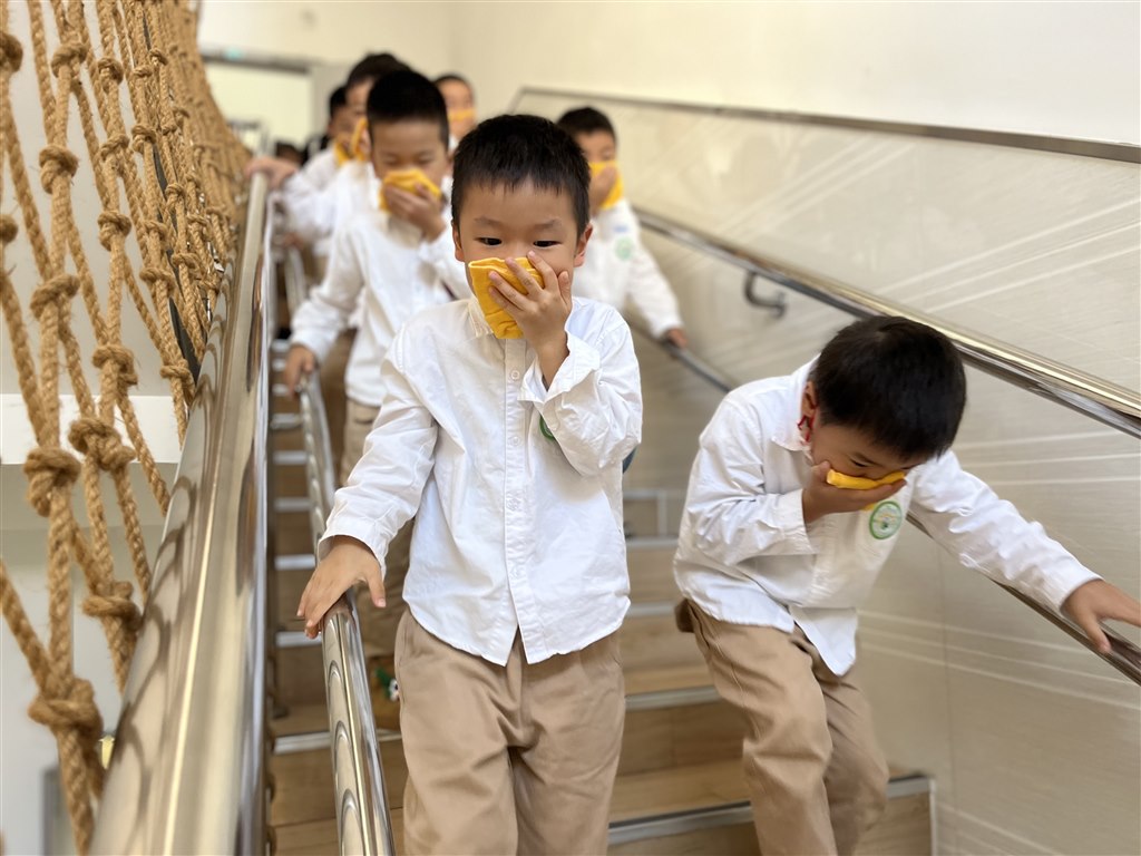 消防颜料2.jpg