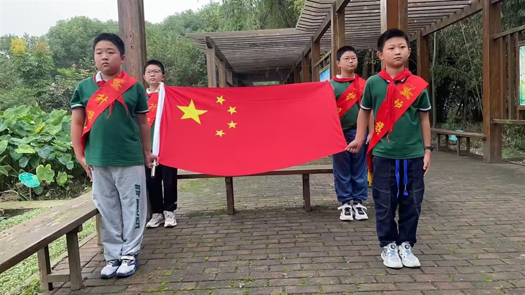 升旗.jpg