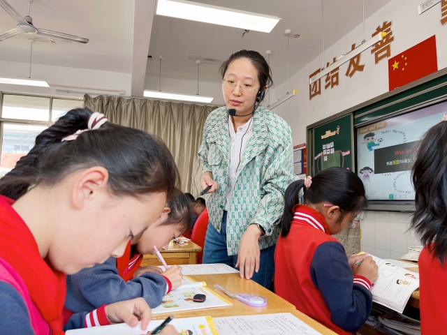 上课照片2.jpg