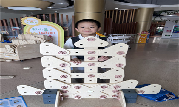 扭扭建构 (2).JPG