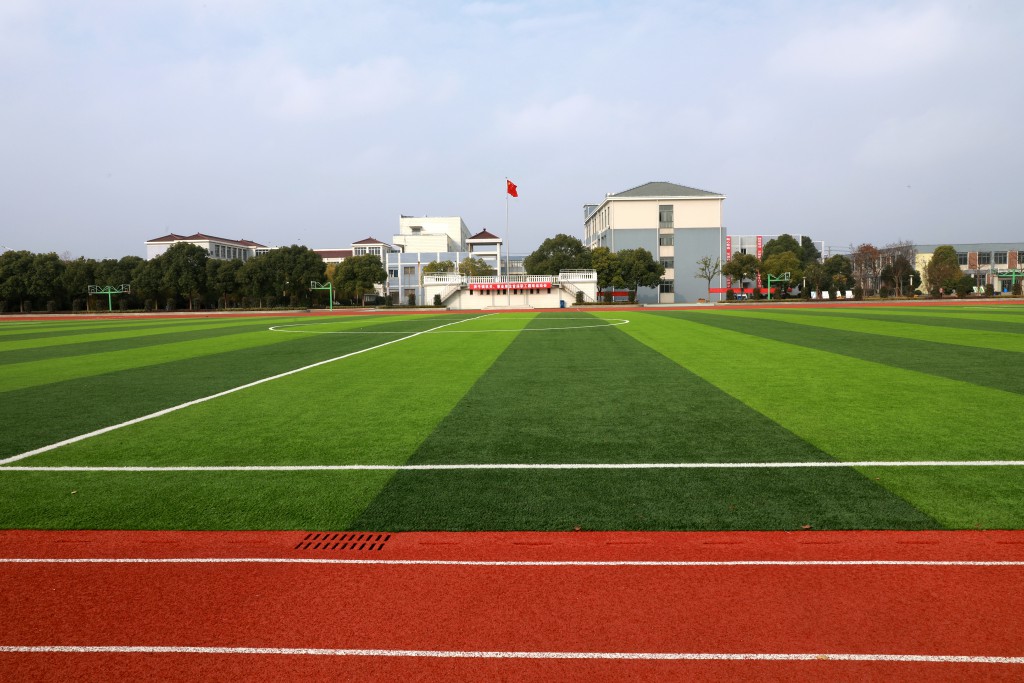 田径场1.JPG