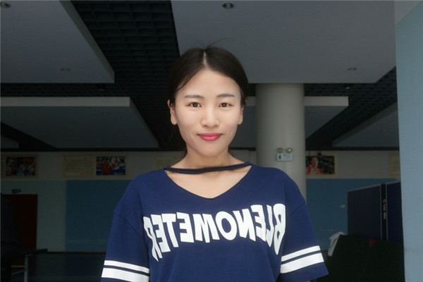 李崎_副本.jpg 李崎_副本.jpg