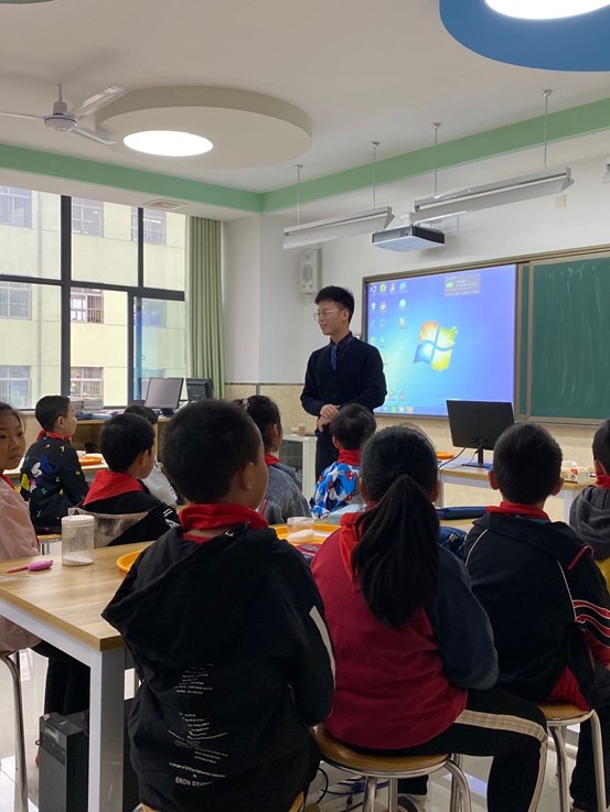 刘阳.jpg