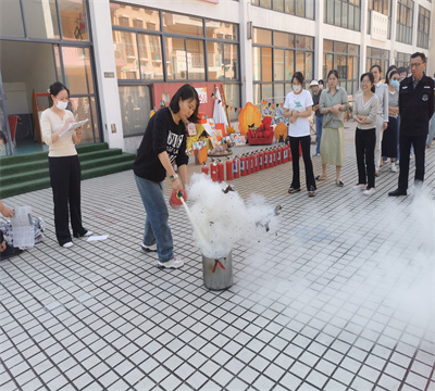 灭火器2.jpg