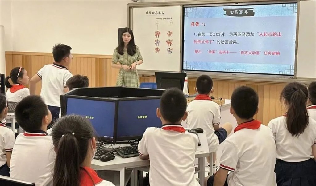 刘疏影.jpg