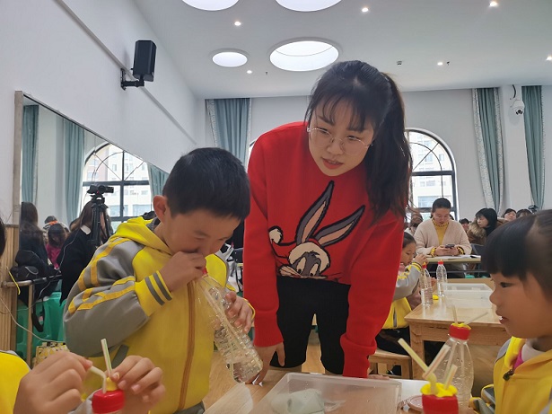 徐惠芬.JPG