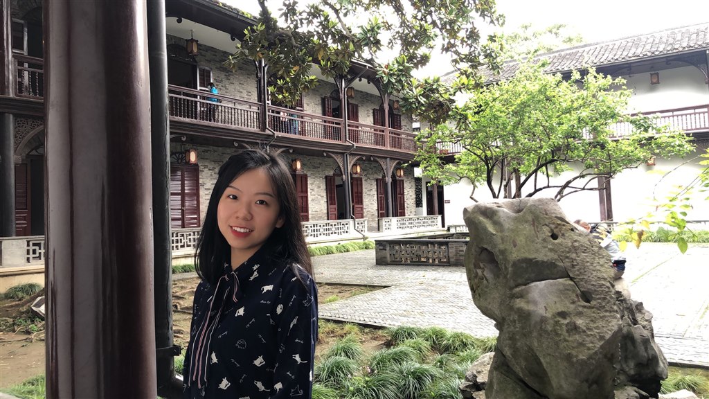 陈梦麟.jpg