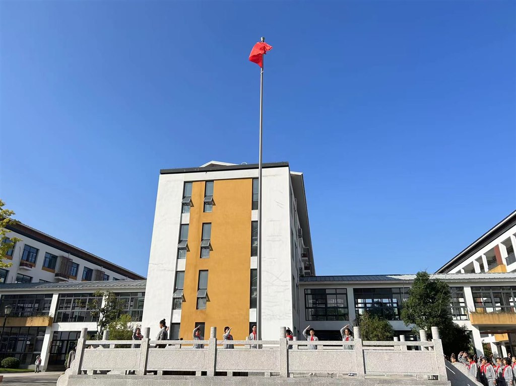 升旗.jpg