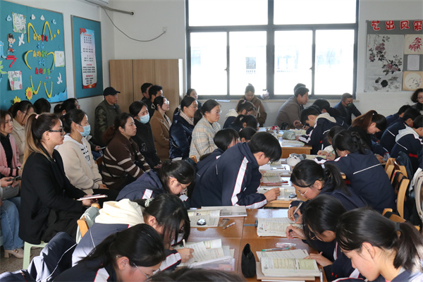 课堂 (4).jpg