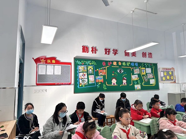 听课.jpg