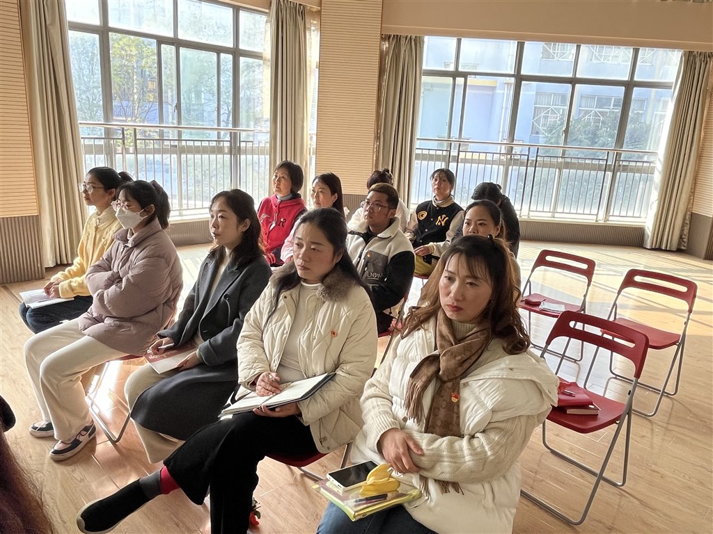 IMG_2394.JPG IMG_2394.JPG