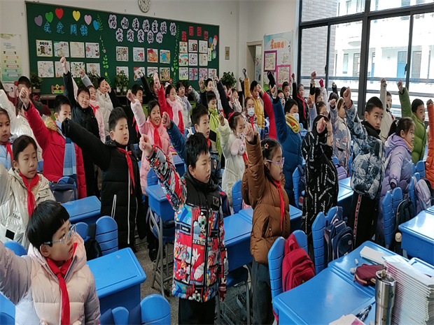 2大课间活动.jpg
