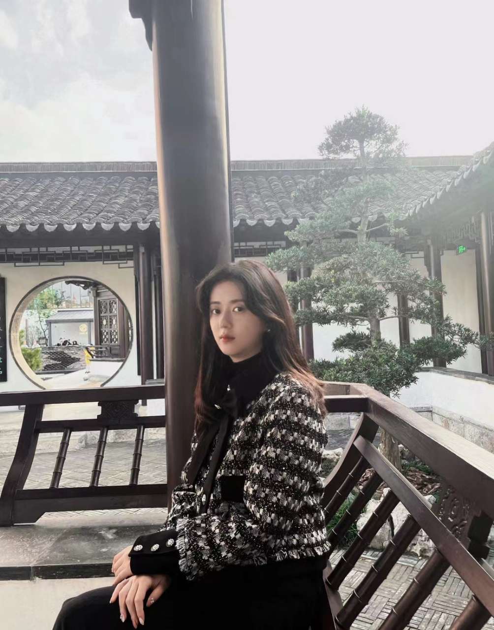 照片.jpg 照片.jpg