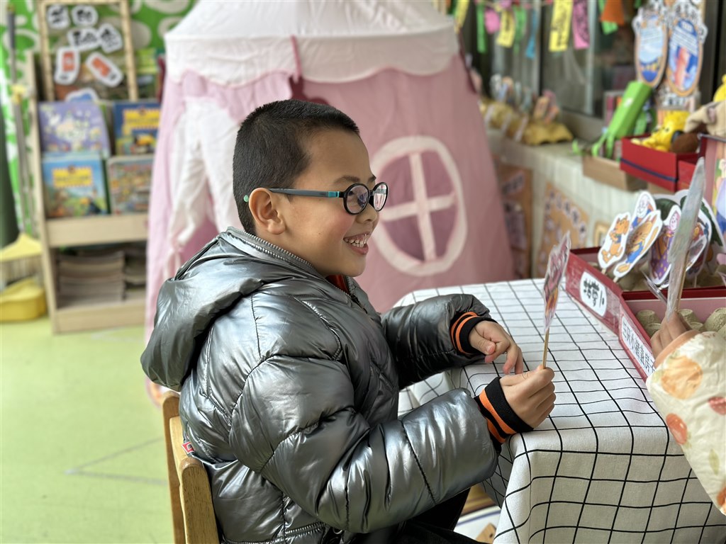 阅读快乐.JPG