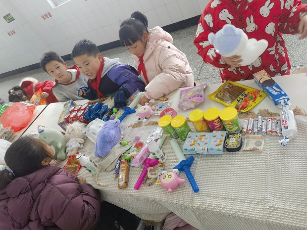 现场摆摊.jpg