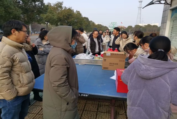 aebbd1f1f0140bd15d14799eab94d285_720_副本.jpg