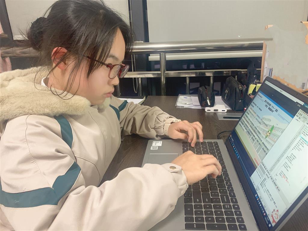 科学小院士.png