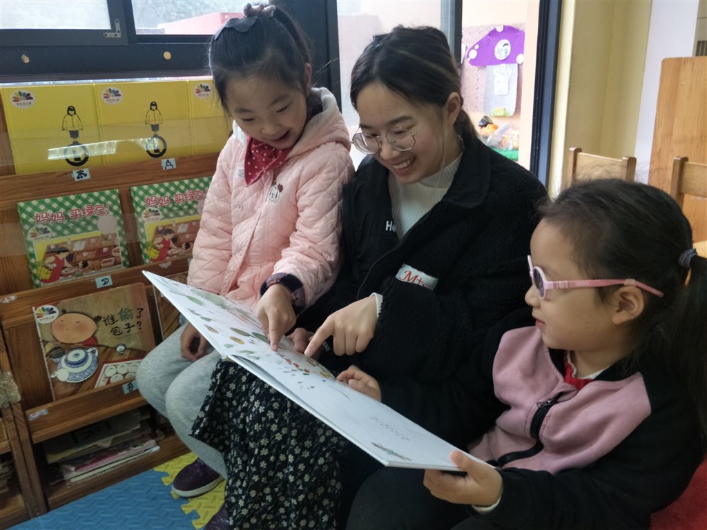 幼儿阅读绘本1.jpg