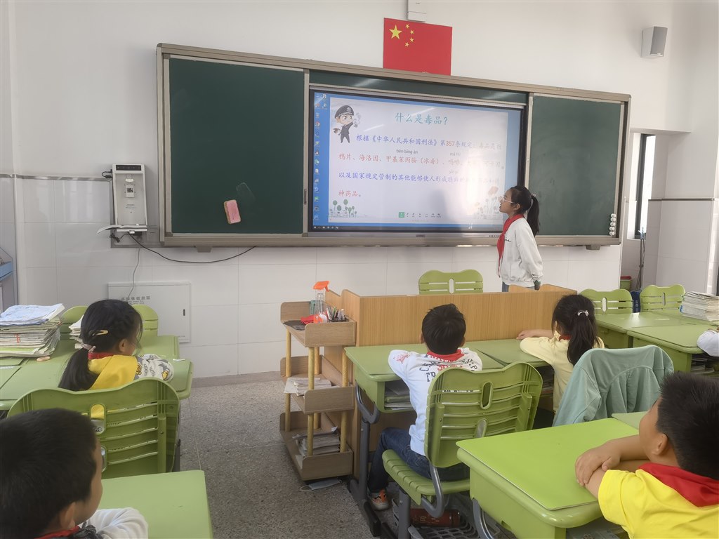 校内宣讲5.jpg