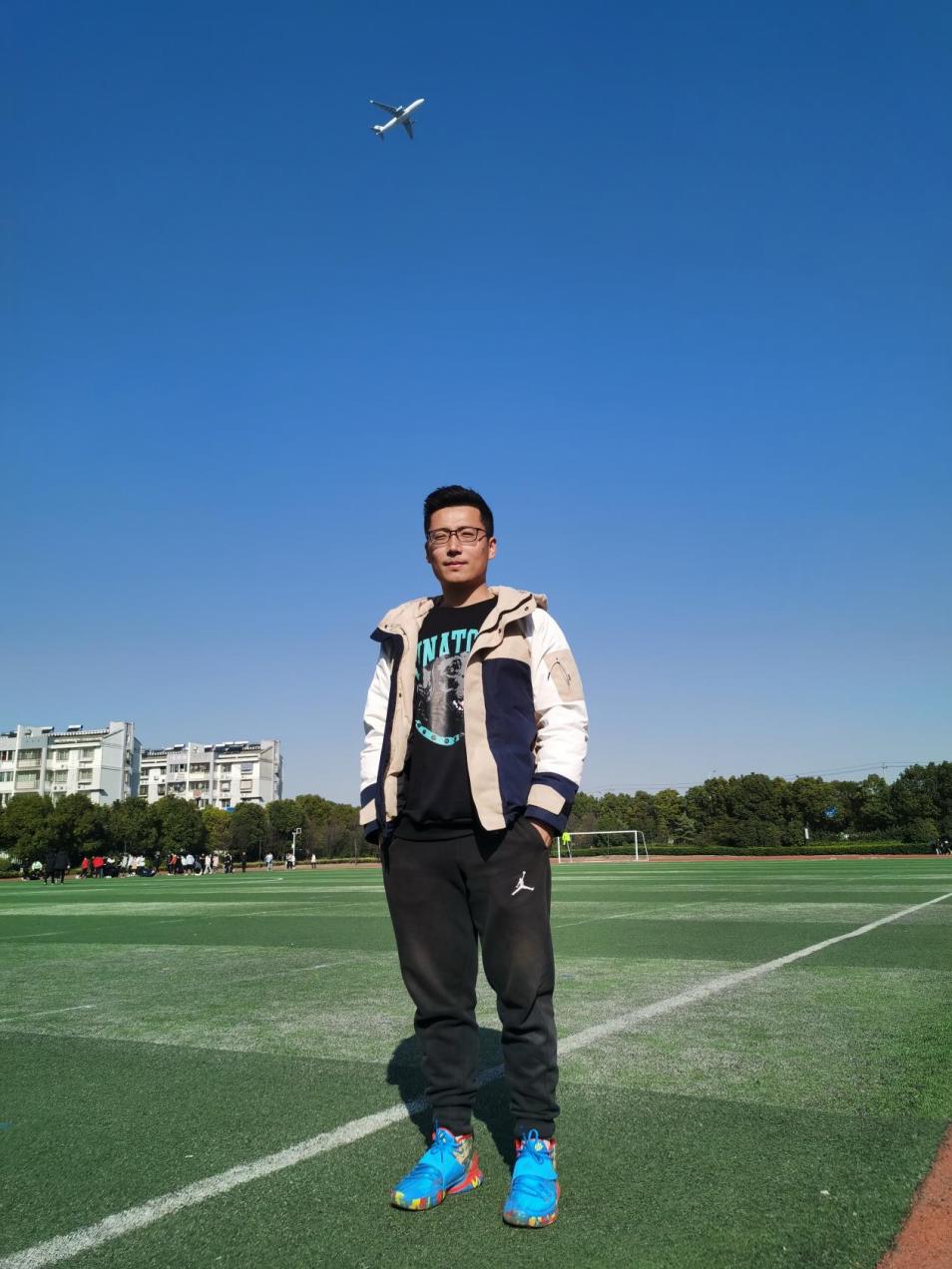 唐琦.jpg