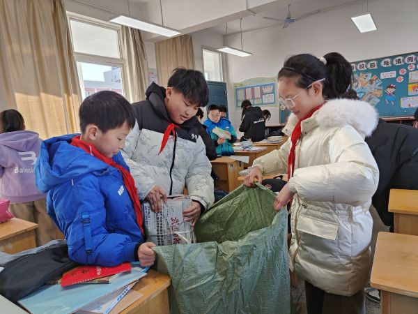 六2捐废纸1.jpg