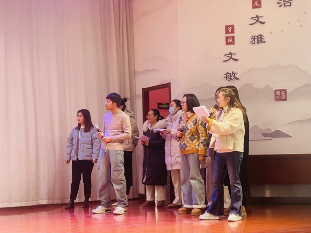 六年级2.jpg