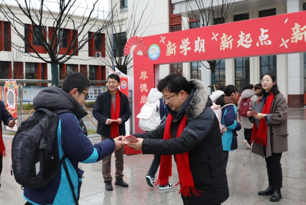 12GZ8A8673_副本.jpg 12GZ8A8673_副本.jpg