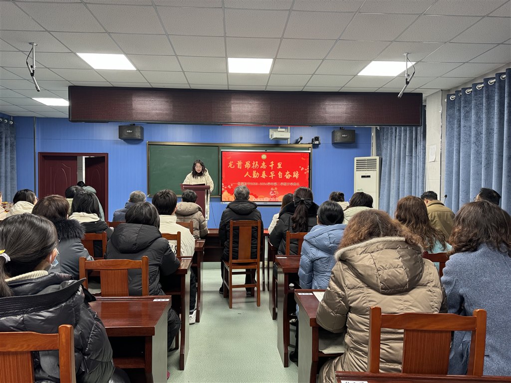 开场.jpg