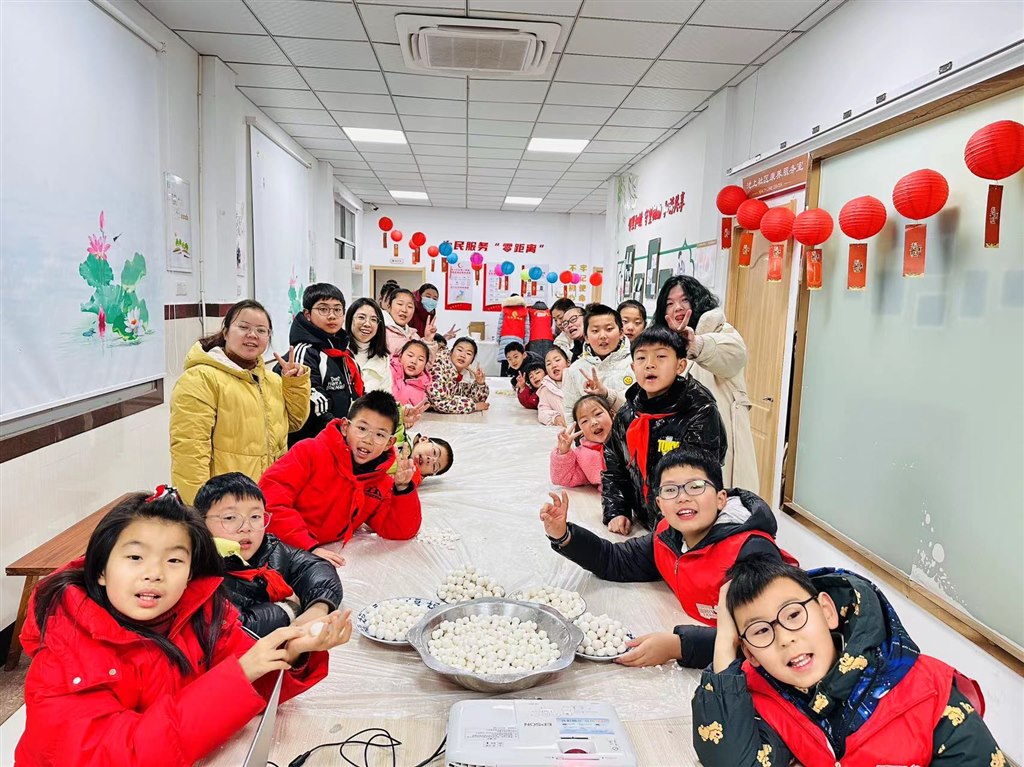 做汤圆1.jpg
