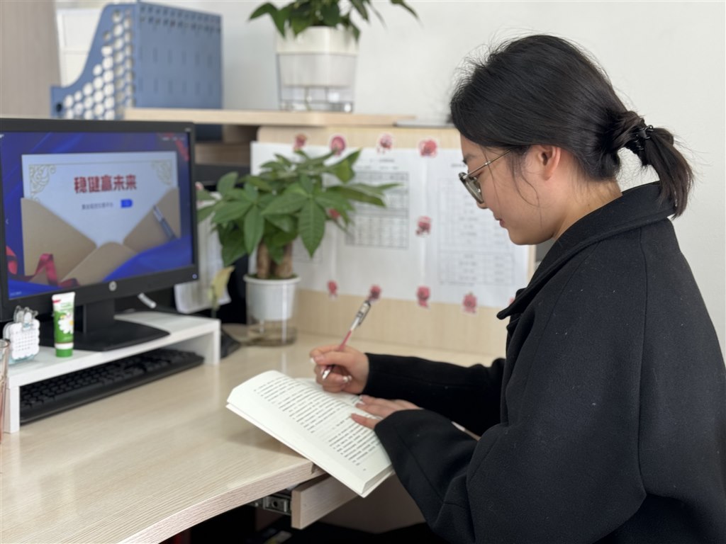 图片2.JPG