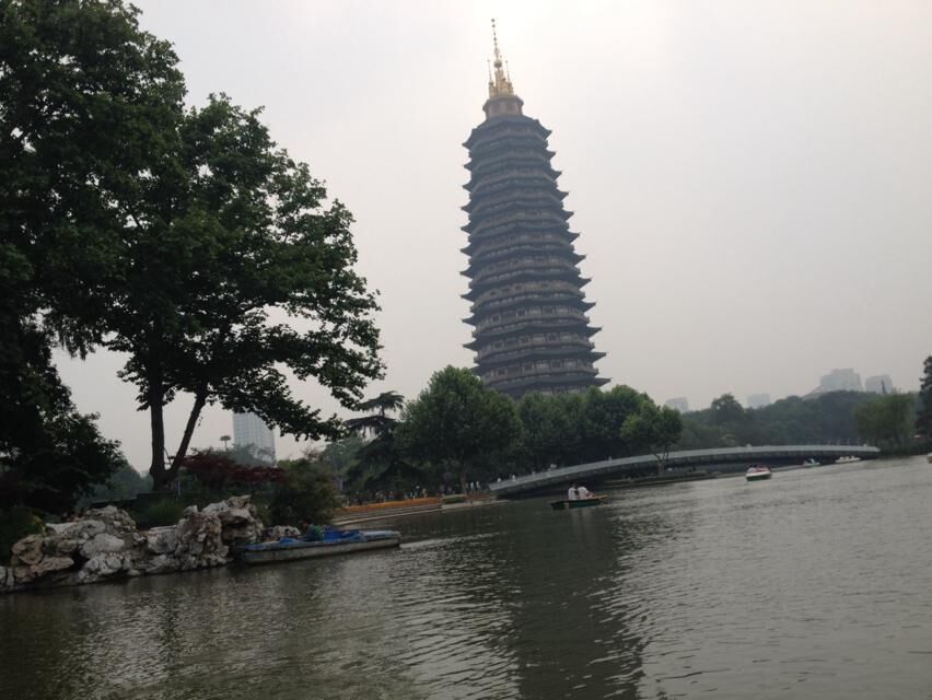 C:\Users\Administrator\Desktop\20150404学生照片\五6蒋丁懿摄影20****21211241.jpg