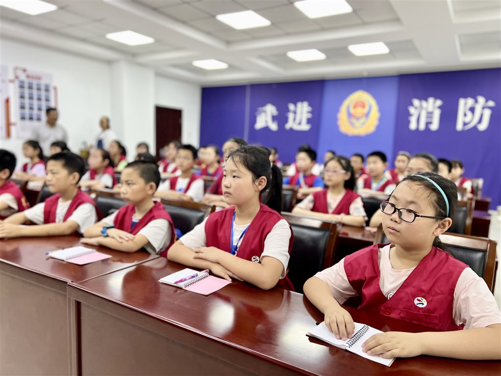 微信图片_20220630152402.jpg