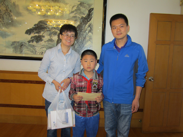 前黄财政所帮扶学生刘宇20****30.JPG