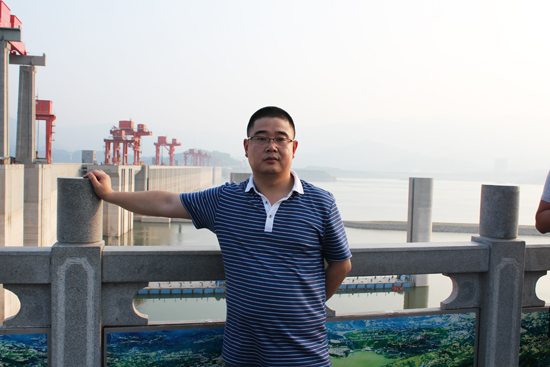 E:\文明城市\关于广泛建立“善行义举榜”的通知\王旭东.JPG