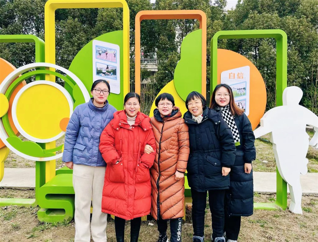 二年级语文备课组：用最初的心，走最远的路。.JPG