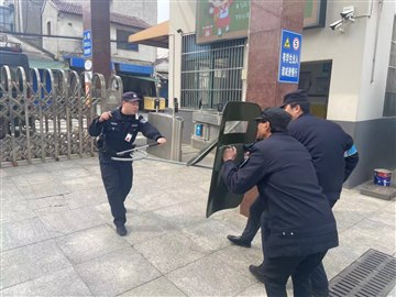 警校联动 共护安宁