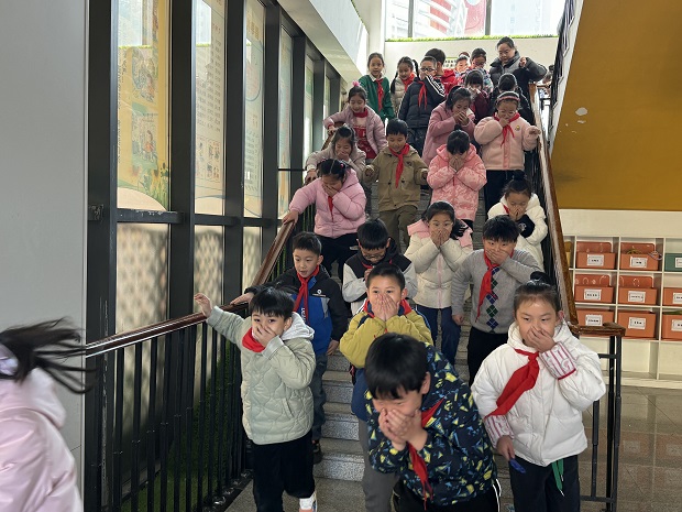 疏散演练.jpg