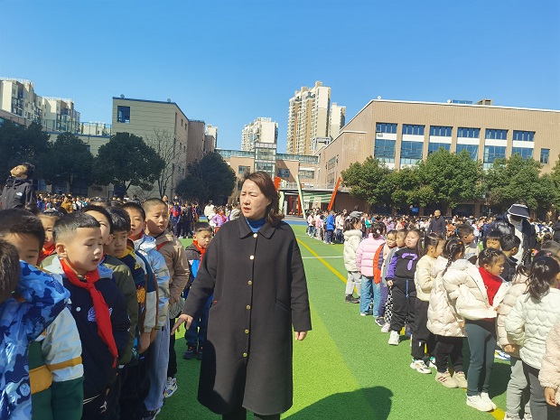 沈校总指挥.jpg