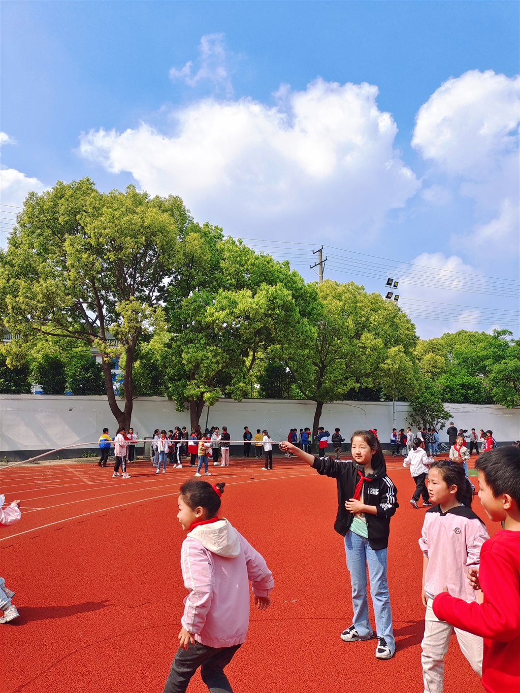 大课间活动.jpg