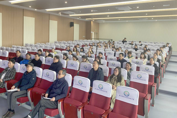 abc7e11b844f35b847022ad0e0b15ab5_720_副本.png