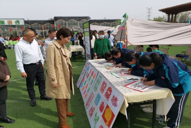 090c835ccde4ff1753210399ec1e9c72_副本.jpg