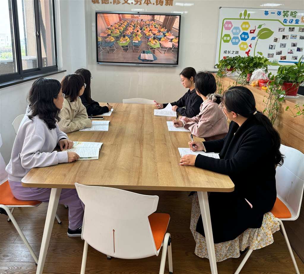 eccfc41a1df0a806cef87dadddb12d7.jpg eccfc41a1df0a806cef87dadddb12d7.jpg